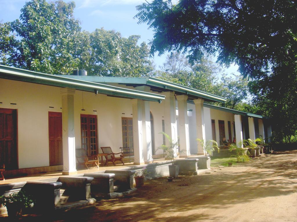 Le Grand Meaulnes Hotel Habarana Exterior foto